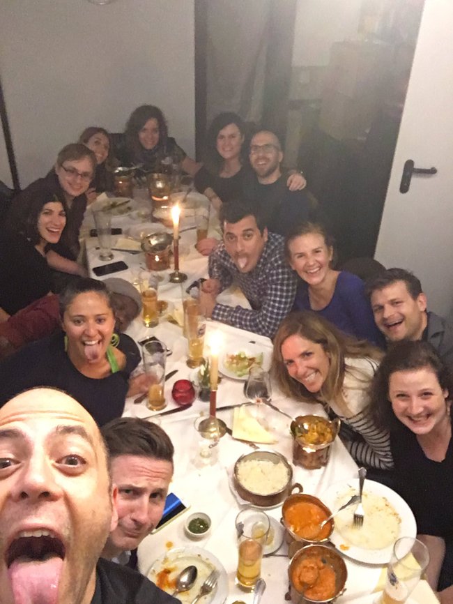 pcard_Dy6b6B_X4AAbe0D