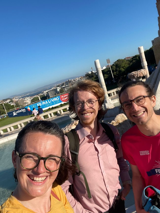 pcard_Picture with Vaida and Luca
